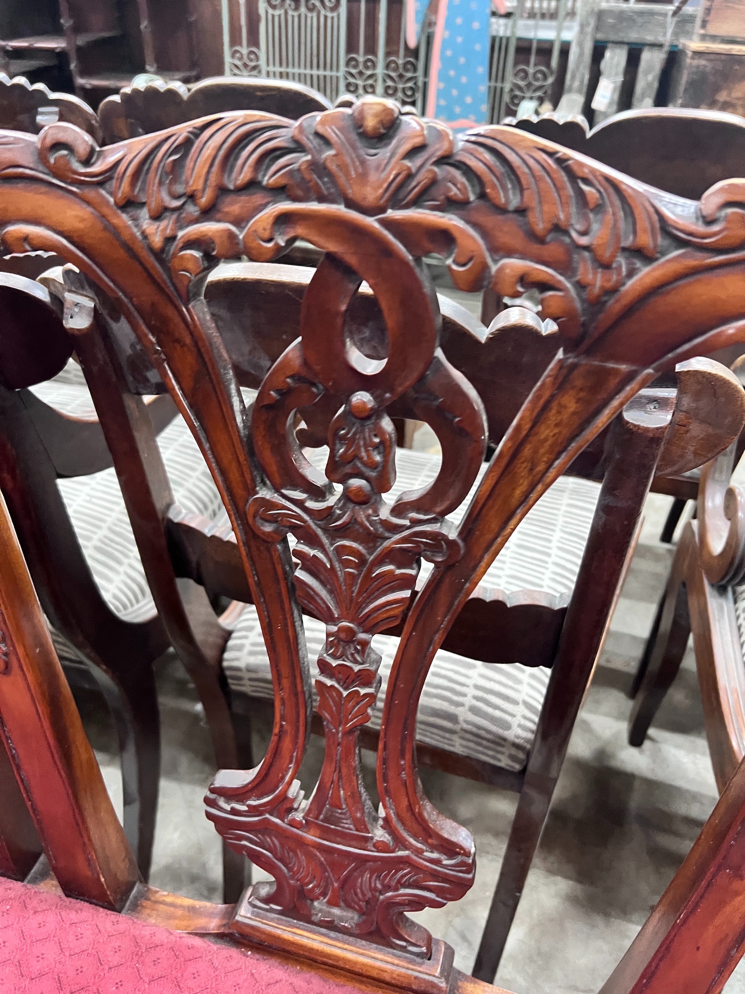 A Chippendale style mahogany chair back settee, width 160cm *Please note the sale commences at 9am.